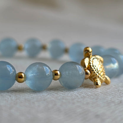 Sturgeon Moon | Signature Stone | Aquamarine Bracelet