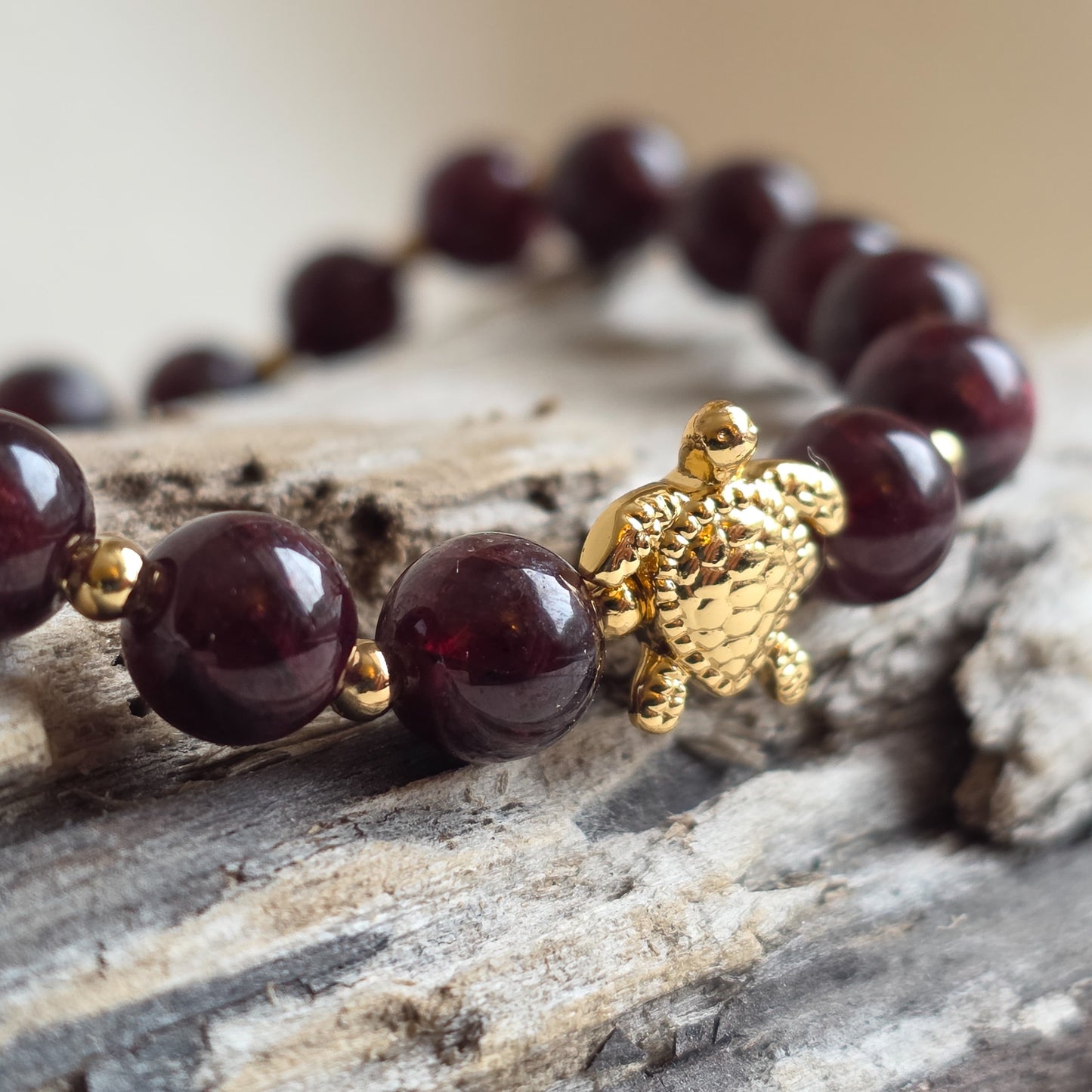 Wolf Moon | Signature Stone | Garnet Bracelet