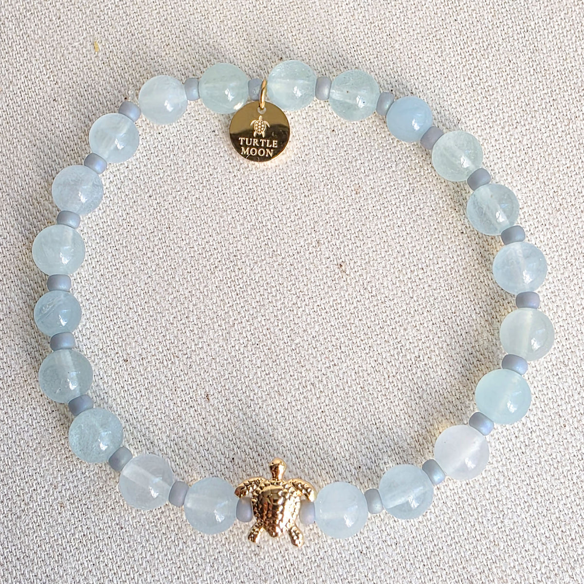 Sturgeon Moon Stone Color Bracelet | Aquamarine